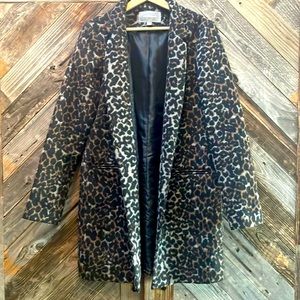 Johnston & Murphy lined leopard / animal print coat